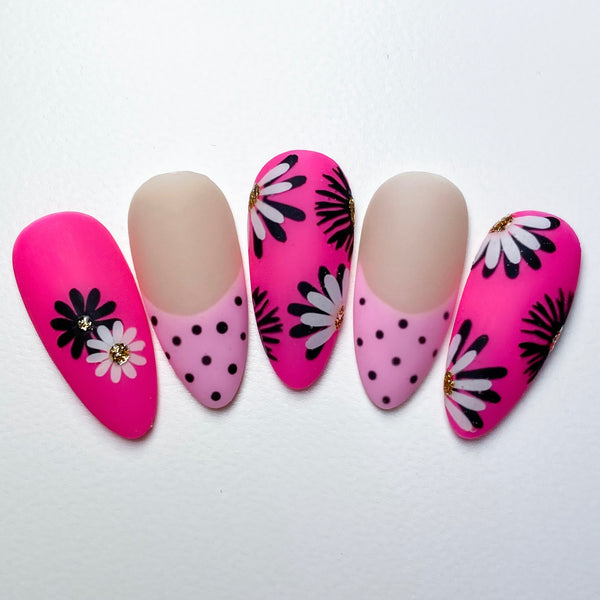 Daisy Flower Nail Decal | White + Yellow Centers