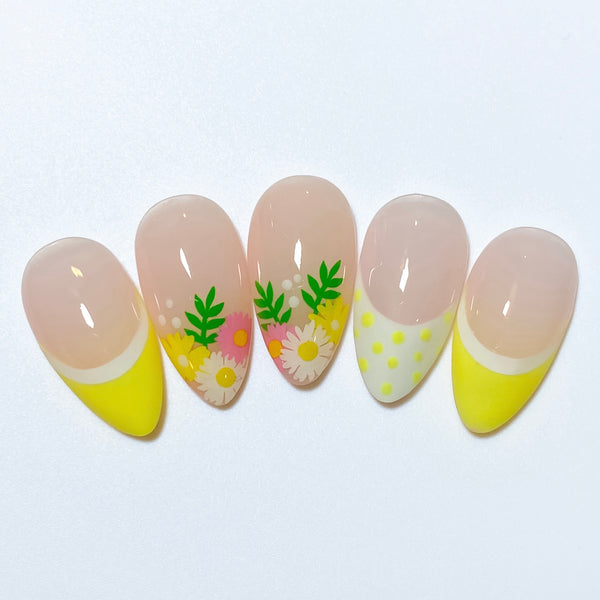 Spring Leaves Nail Decal | Bright Green