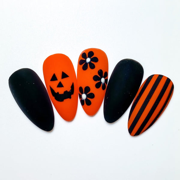 Stripes Nail Decal | Black