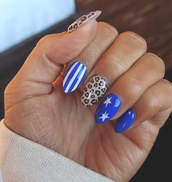 Retro Stars Nail Decal | White