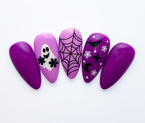 Floral Ghost Nail Decal | Sweet Lilac