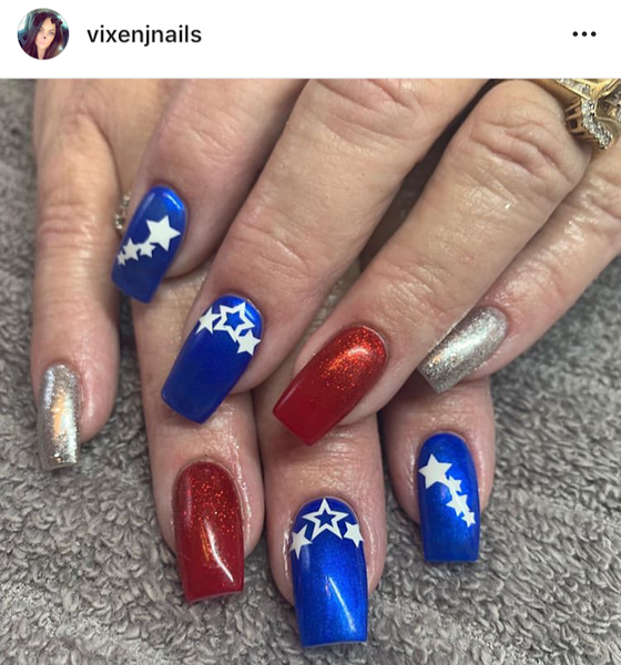 Outline Star Nail Decal | White