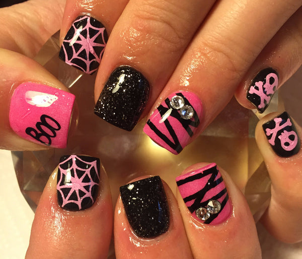Mummified Wrap Nail Decal | Black