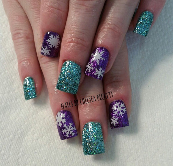 Snowflakes Small Nail Decal | White