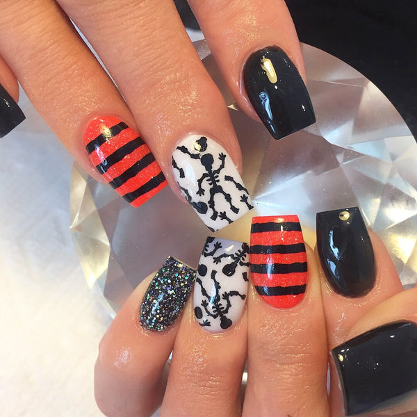 Mr. Bones Nail Decal | Black