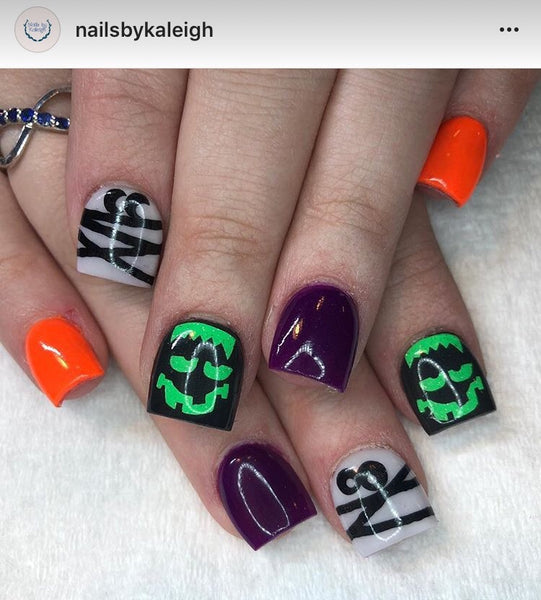 Mummified Wrap Nail Decal | Black