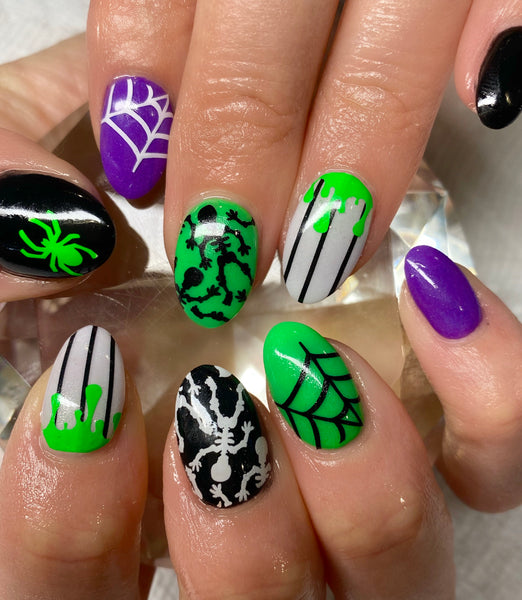 Spider Web Nail Decal (Comes Un-Weeded) | White